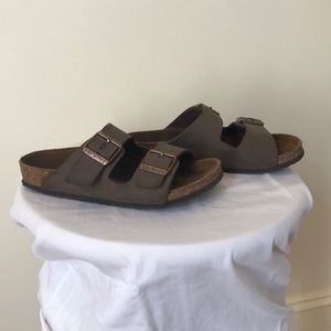 Birkenstock’s size 33 Good condition